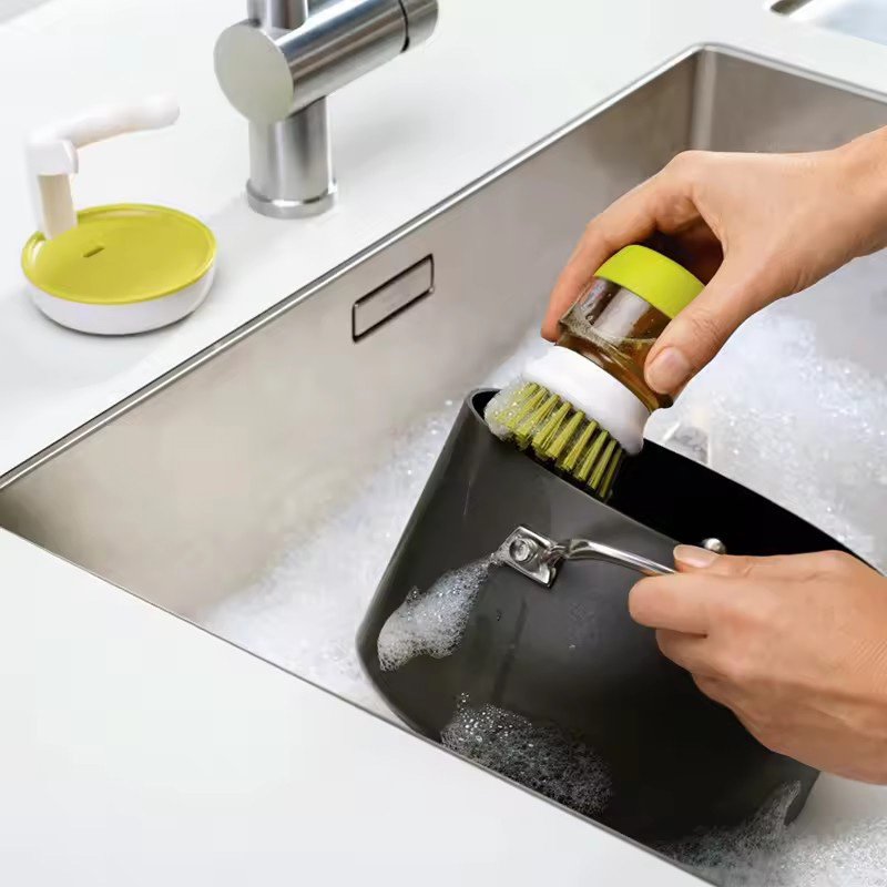 #Plastic Green Refillable Cleaning Brush